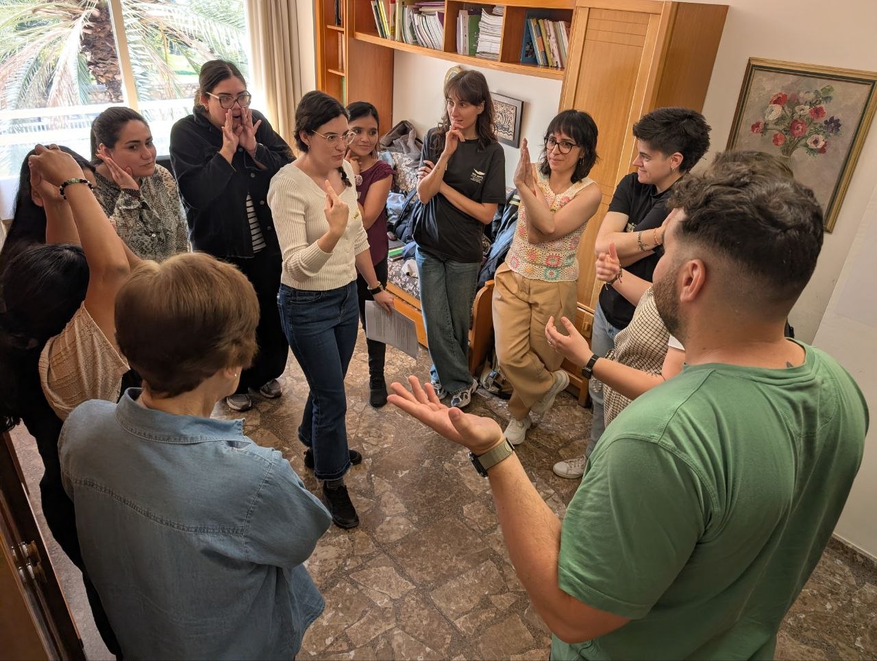 DESDE LOS TERRITORIOS: “Conexiones Norte – Sur Global para una educación transformadora;  ¿cómo trabajar la interconexión de nuestro planeta en las aulas?” (DN INTERED VALENCIA)